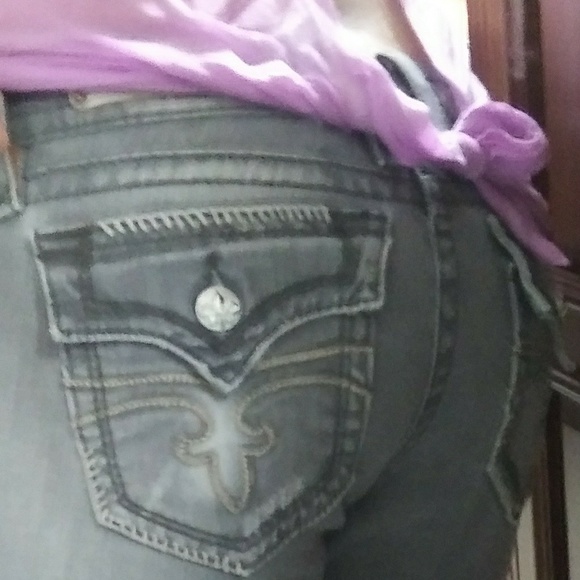 Rock Revival Destressed Jeans - Picture 4 of 12